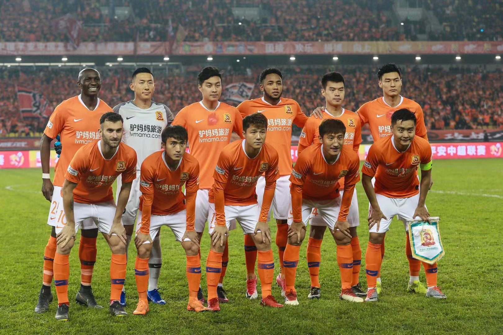 瞬合拢在奇